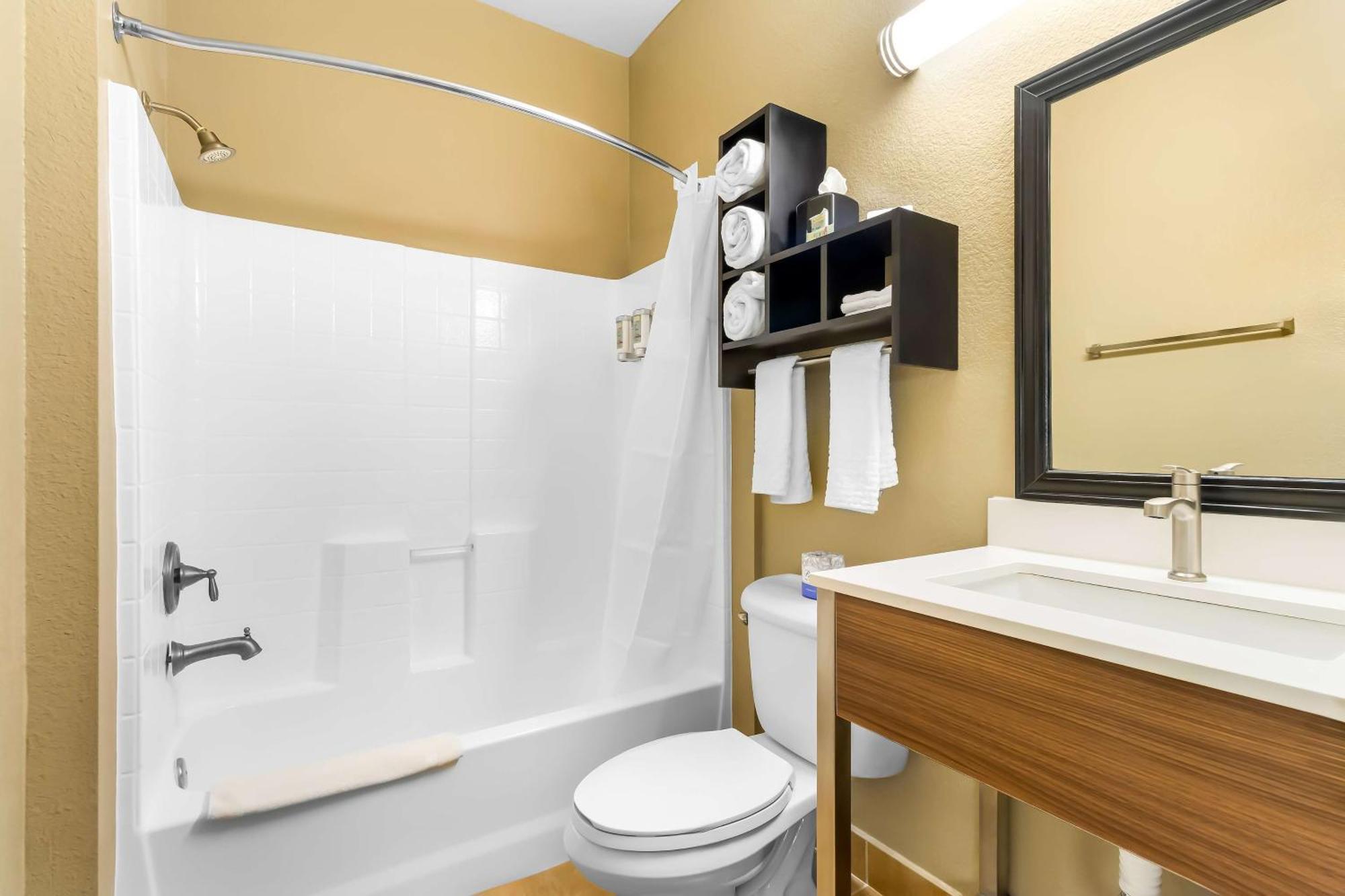 Best Western California City Inn & Suites Екстериор снимка
