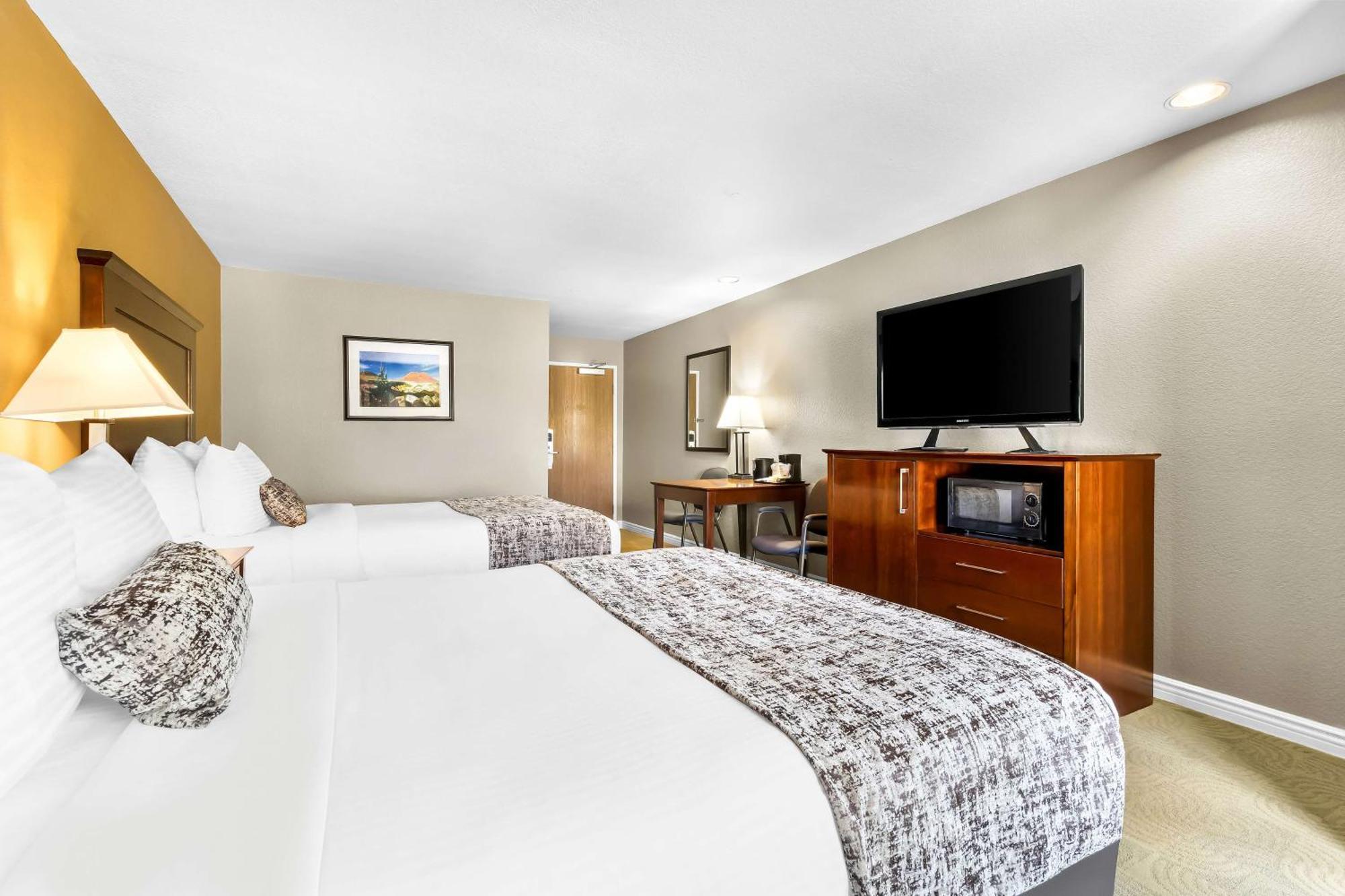 Best Western California City Inn & Suites Екстериор снимка
