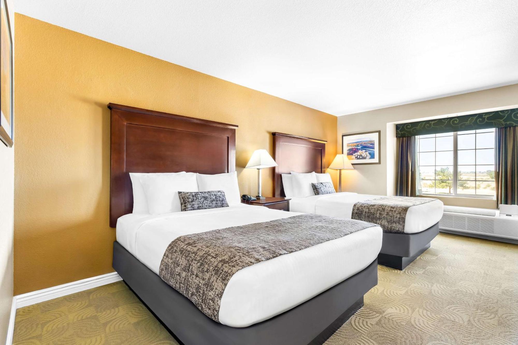 Best Western California City Inn & Suites Екстериор снимка