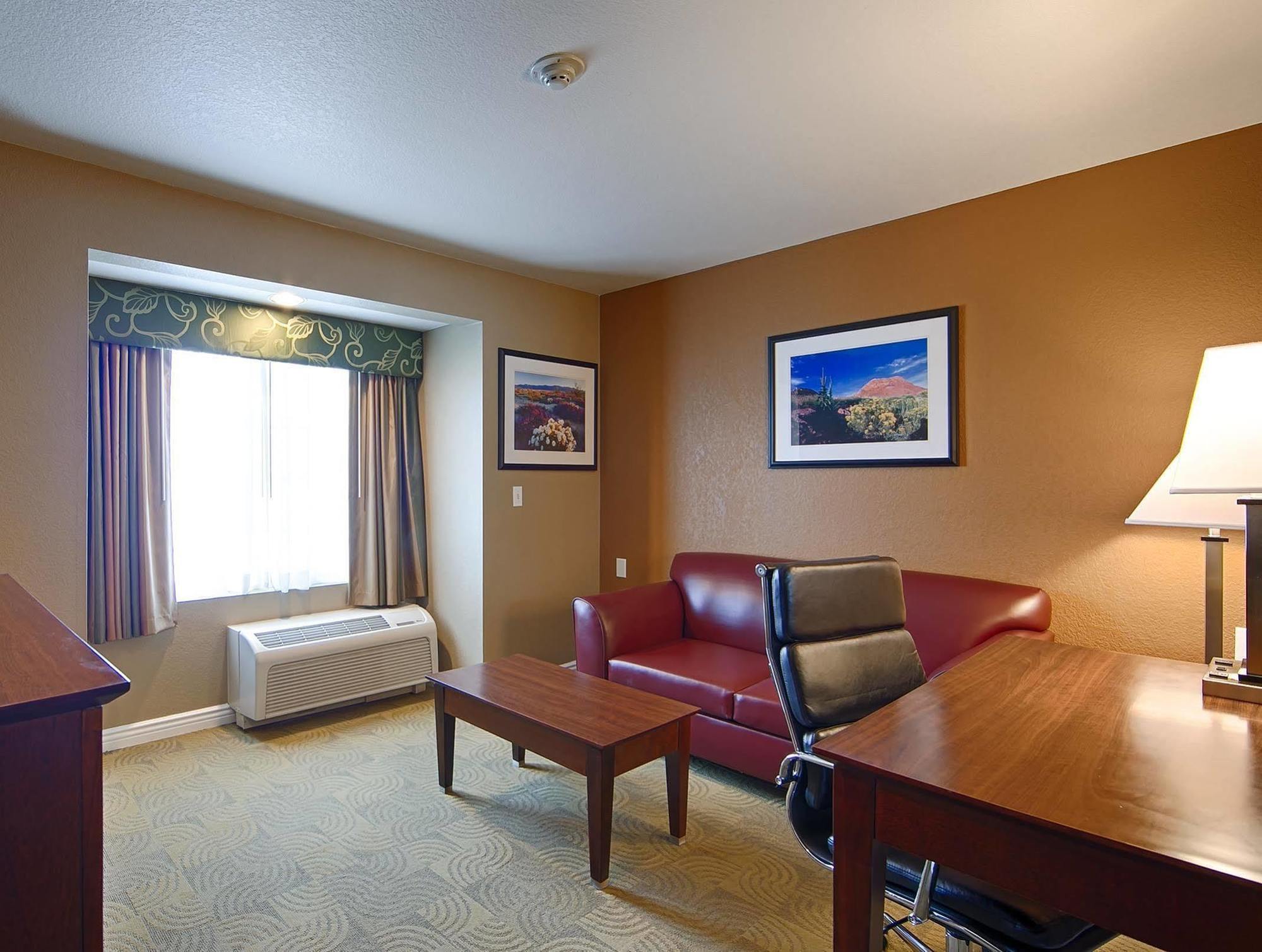 Best Western California City Inn & Suites Екстериор снимка